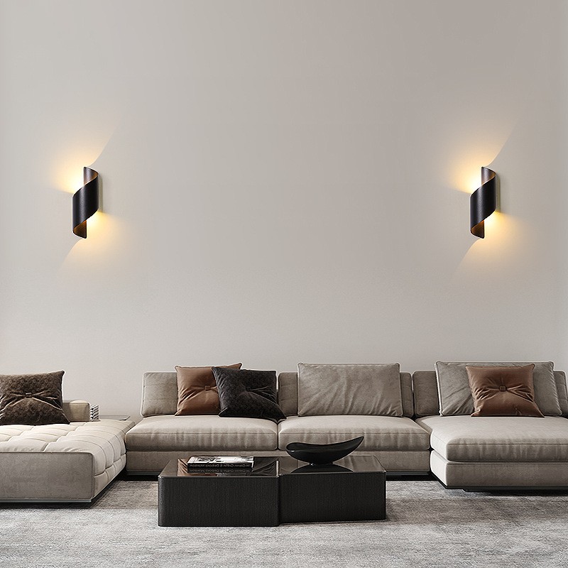 Modern Curl Twisted LED Wall Light M137