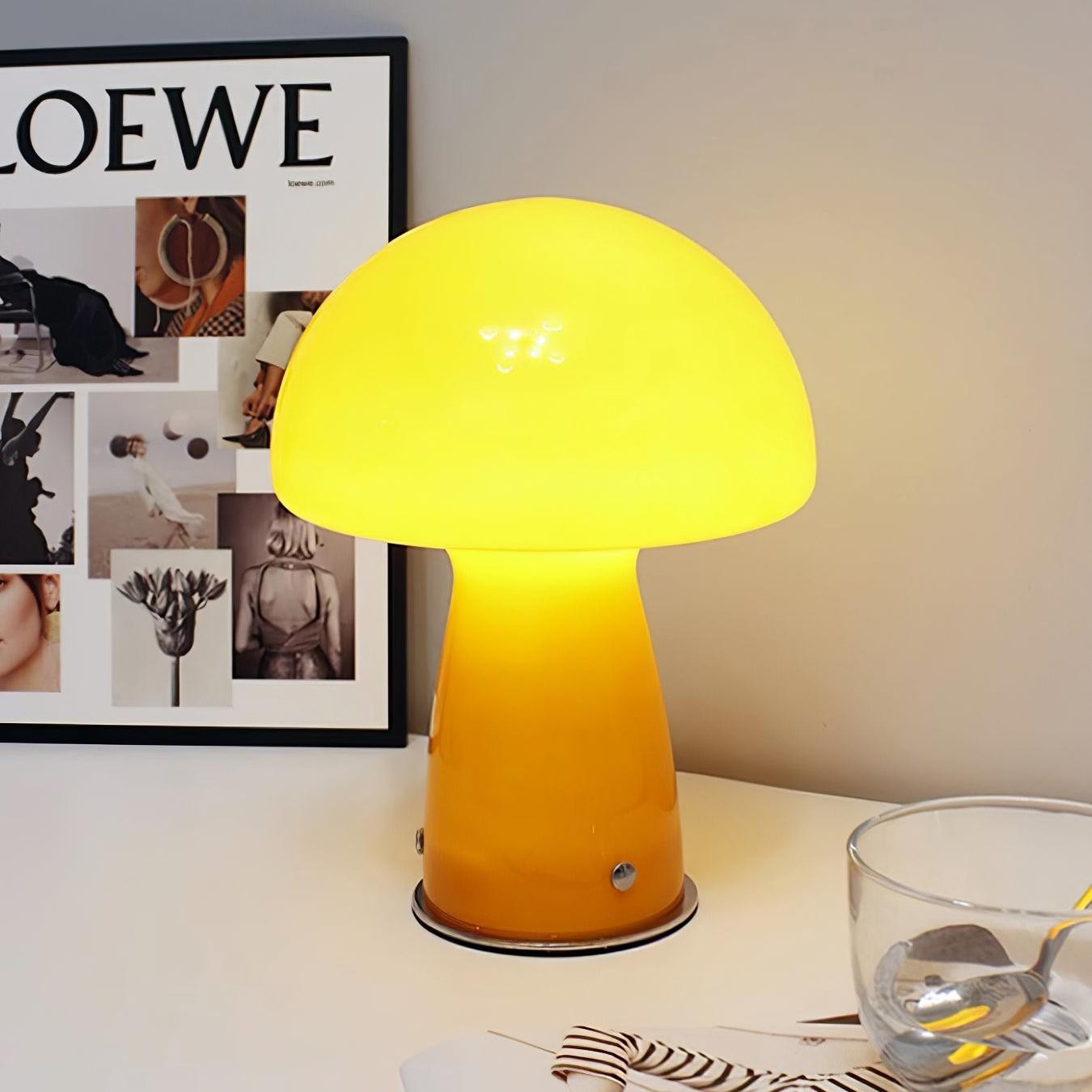 Vintage Bauhaus Glass Mushroom Table Lamp S79