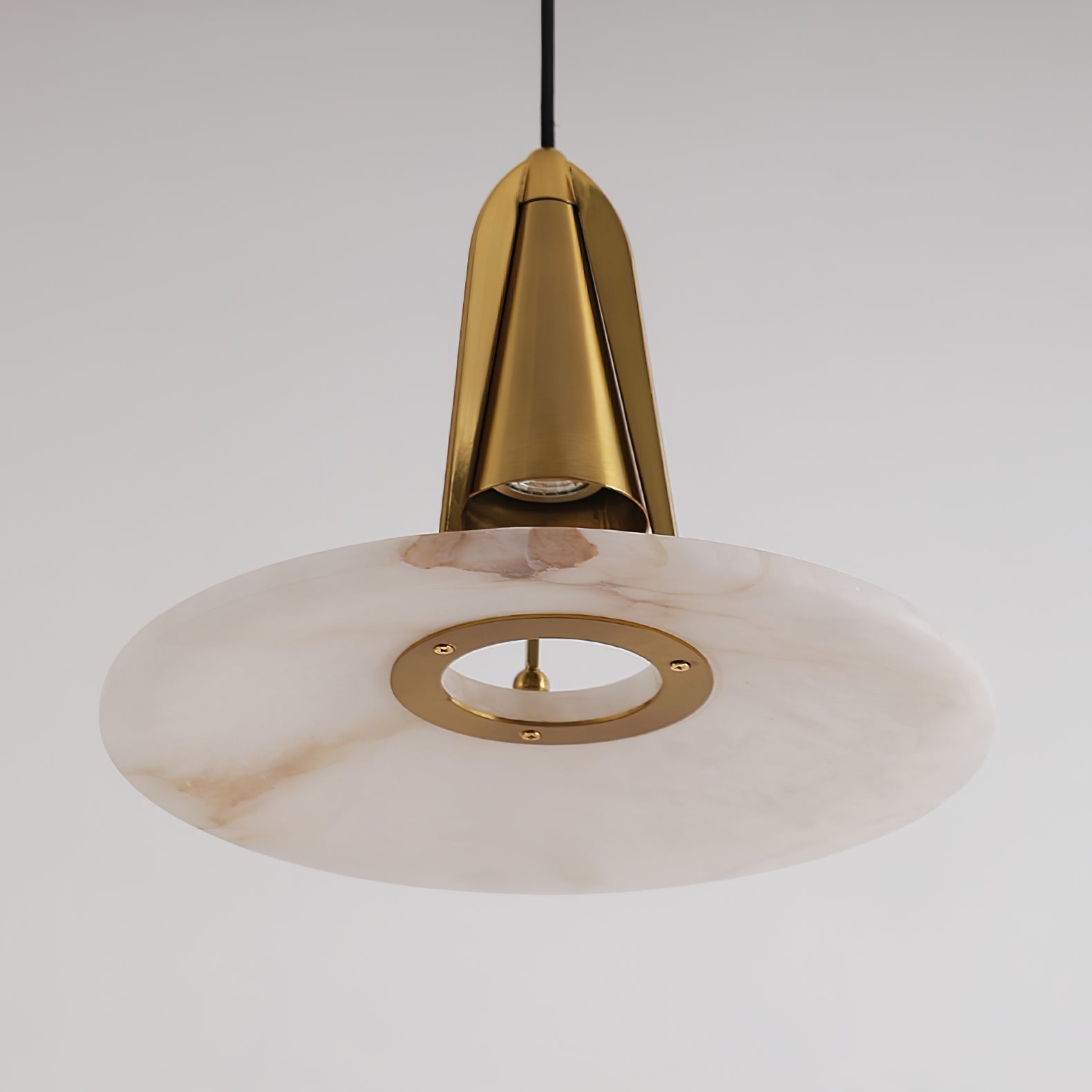 Aragon Alabaster Pendant Lamp D391