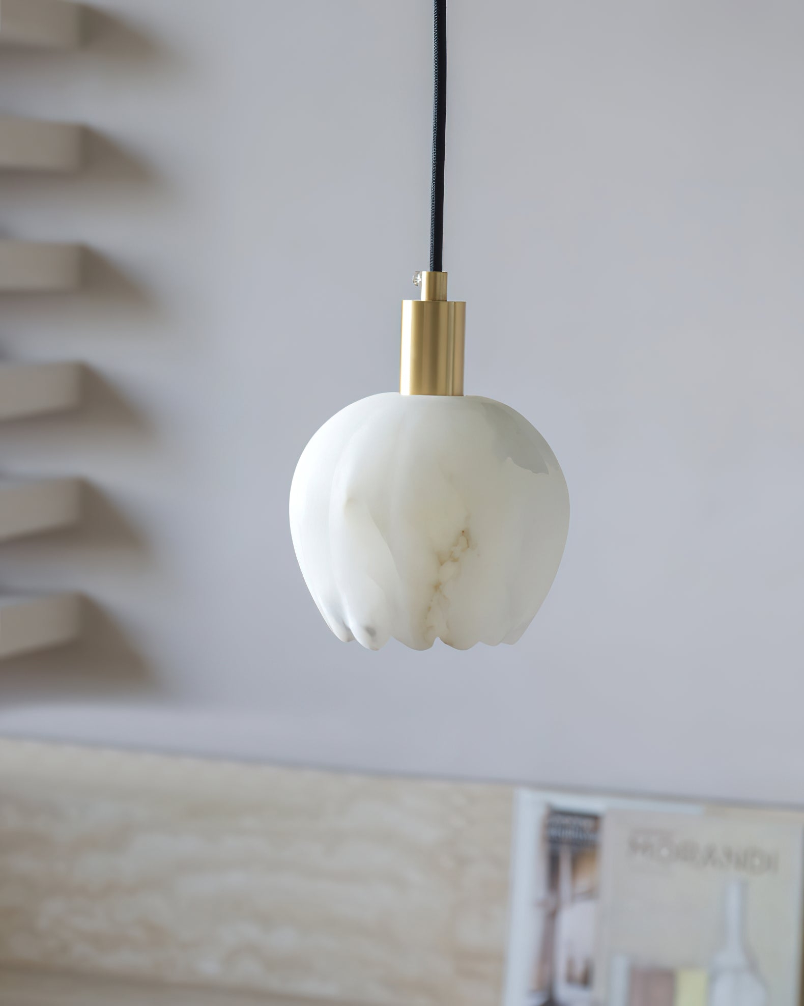 Lilin Alabaster Pendant Light D424