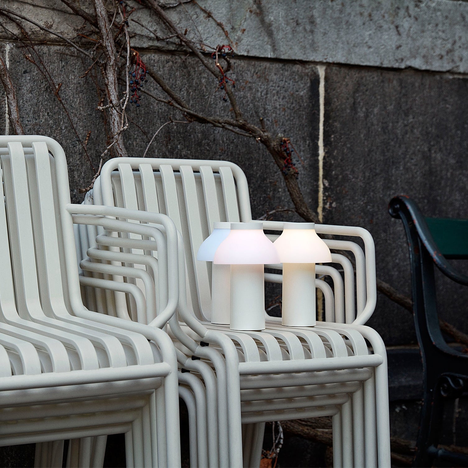 PC Portable Table Lamp D646