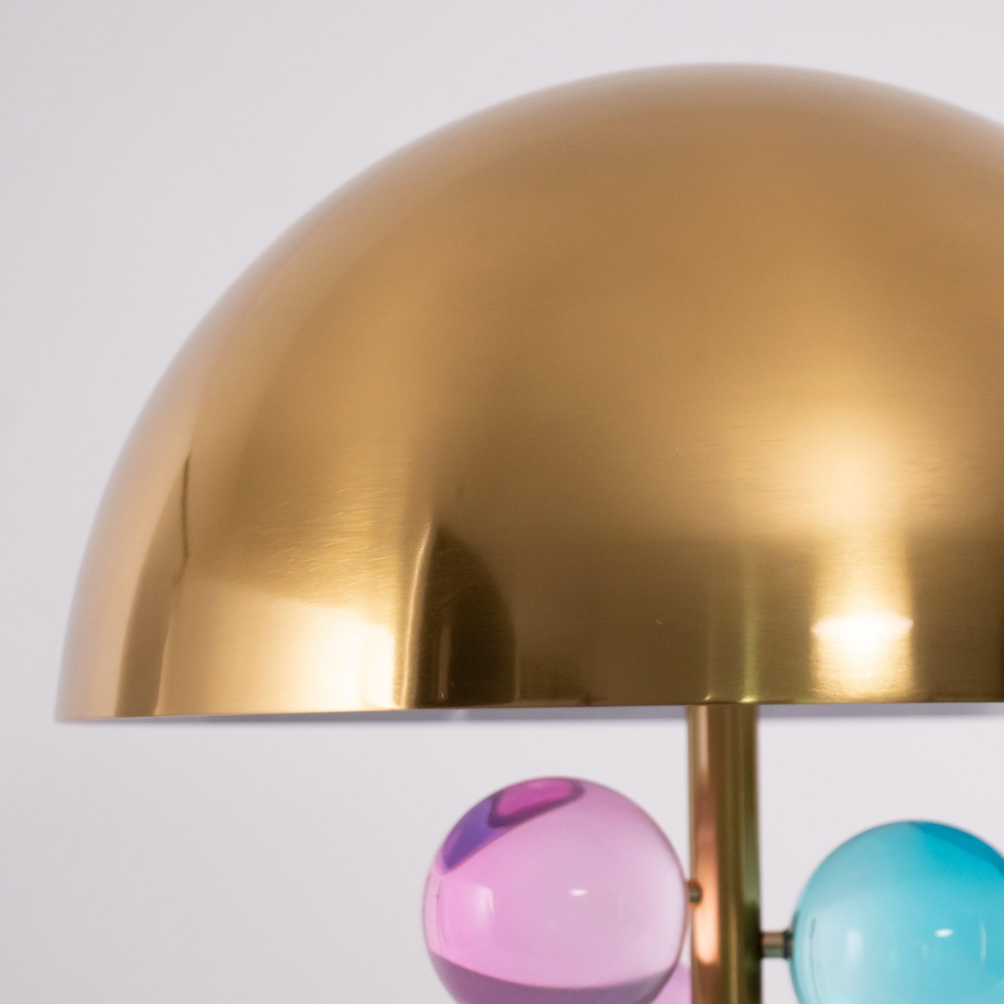 Modern Creative Metal Table Lamp M374