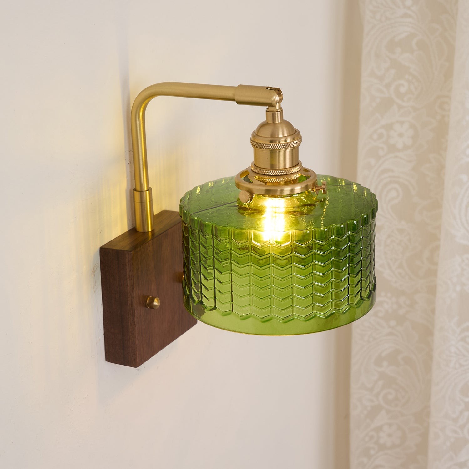 Fashion Wall Lamp for Bedroom M169