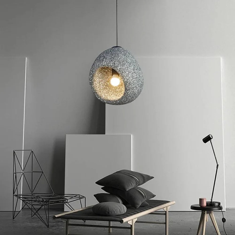 The Discreet Glow Pendant Light D825