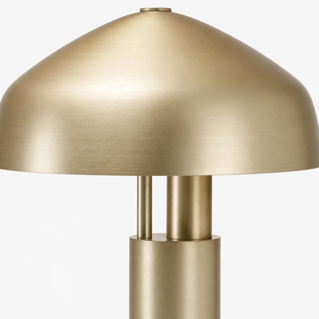 Zbliżenie metalowego wykończenia i regulowanej główki lampy stołowej M445