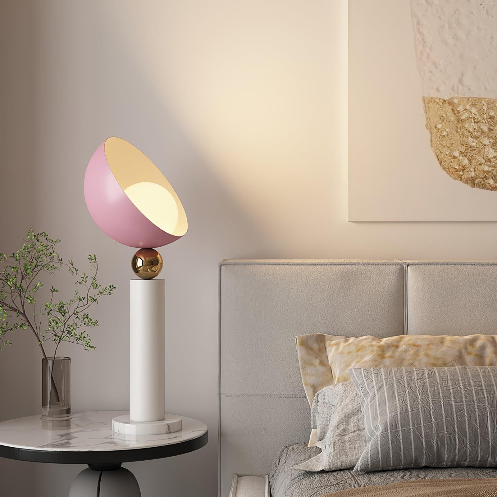 Cream Style Metal Table Lamp M366