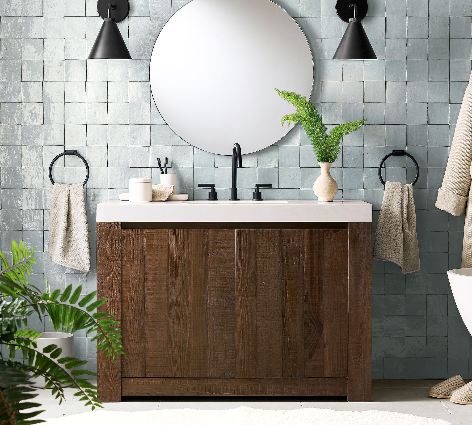 Korvi Iron Tapered Sconce Light - Wall Fixture in Black or Brass T125
