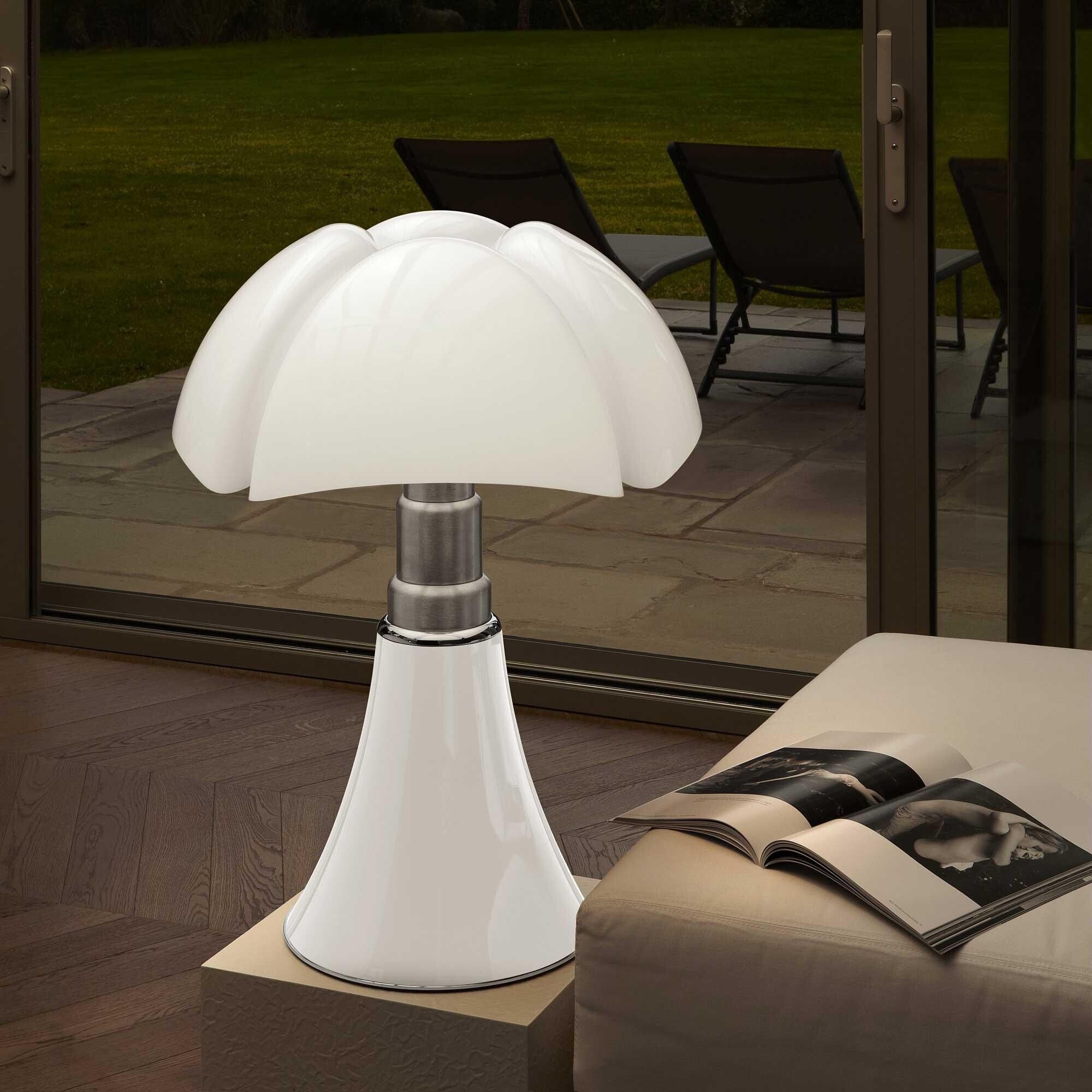 Petalica Table Lamp D160