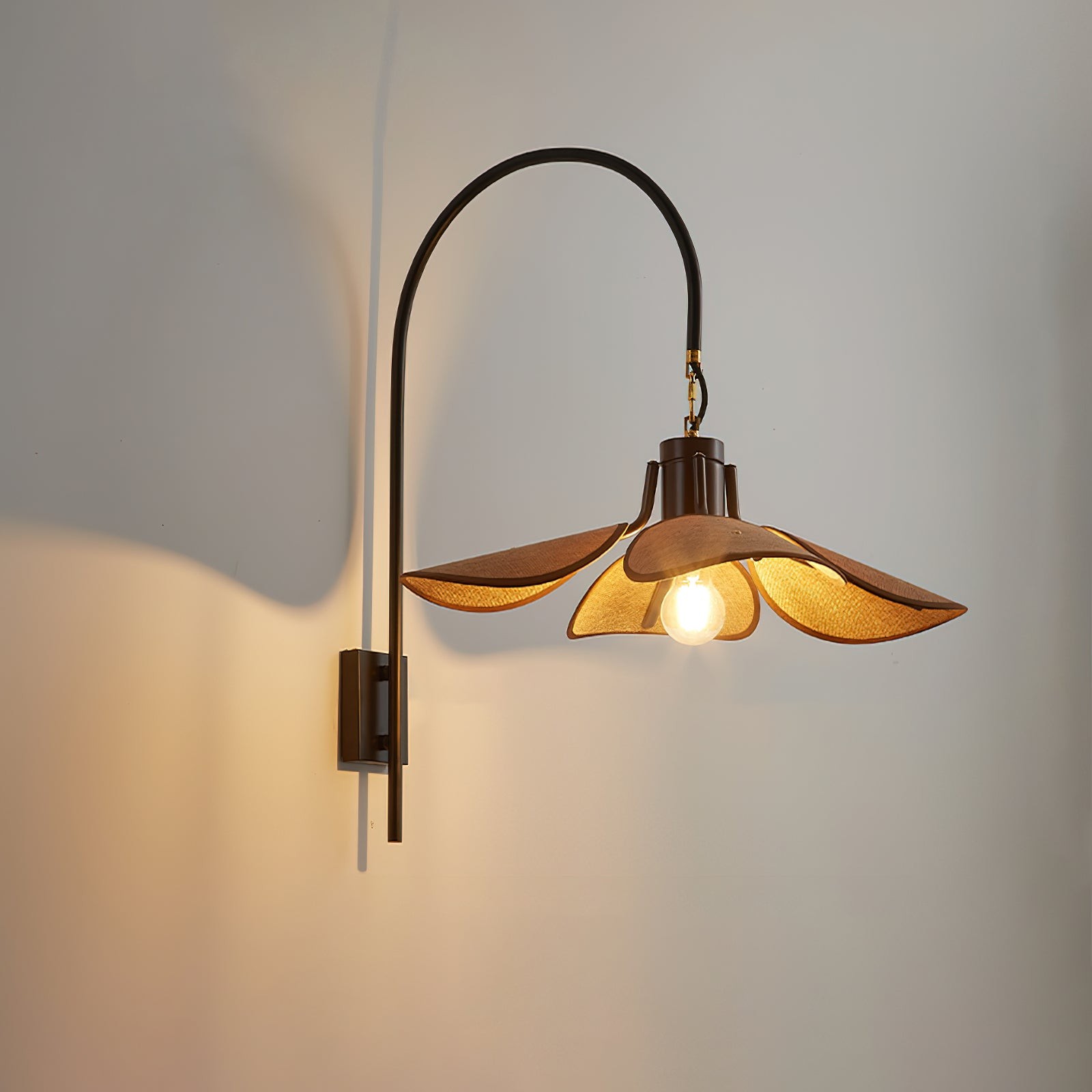 Retro Wabi-Sabi Style Petal Bloom Wall Lamp M33
