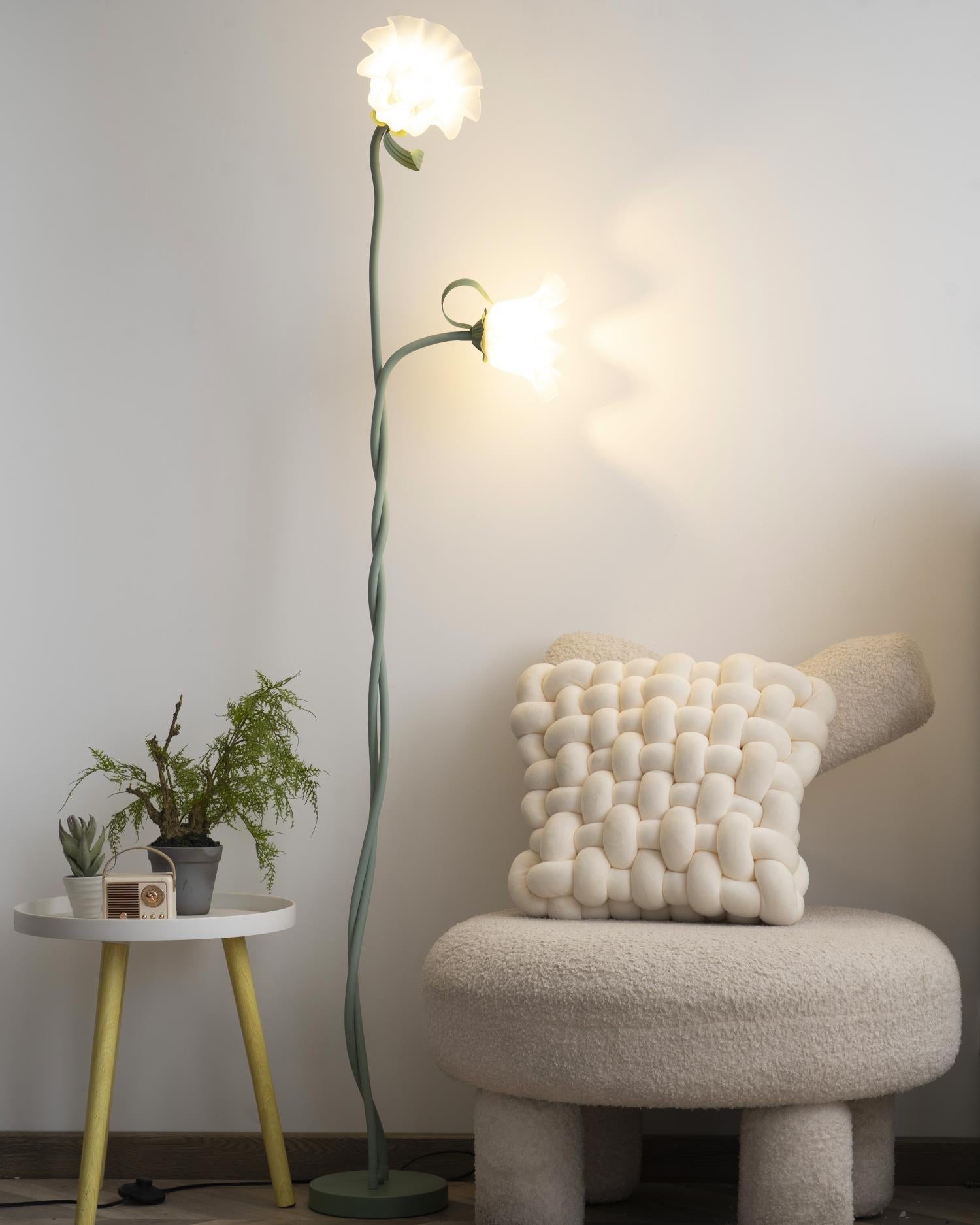 Creative Multi-Head Winding Flower Shape Floor Lamp M175