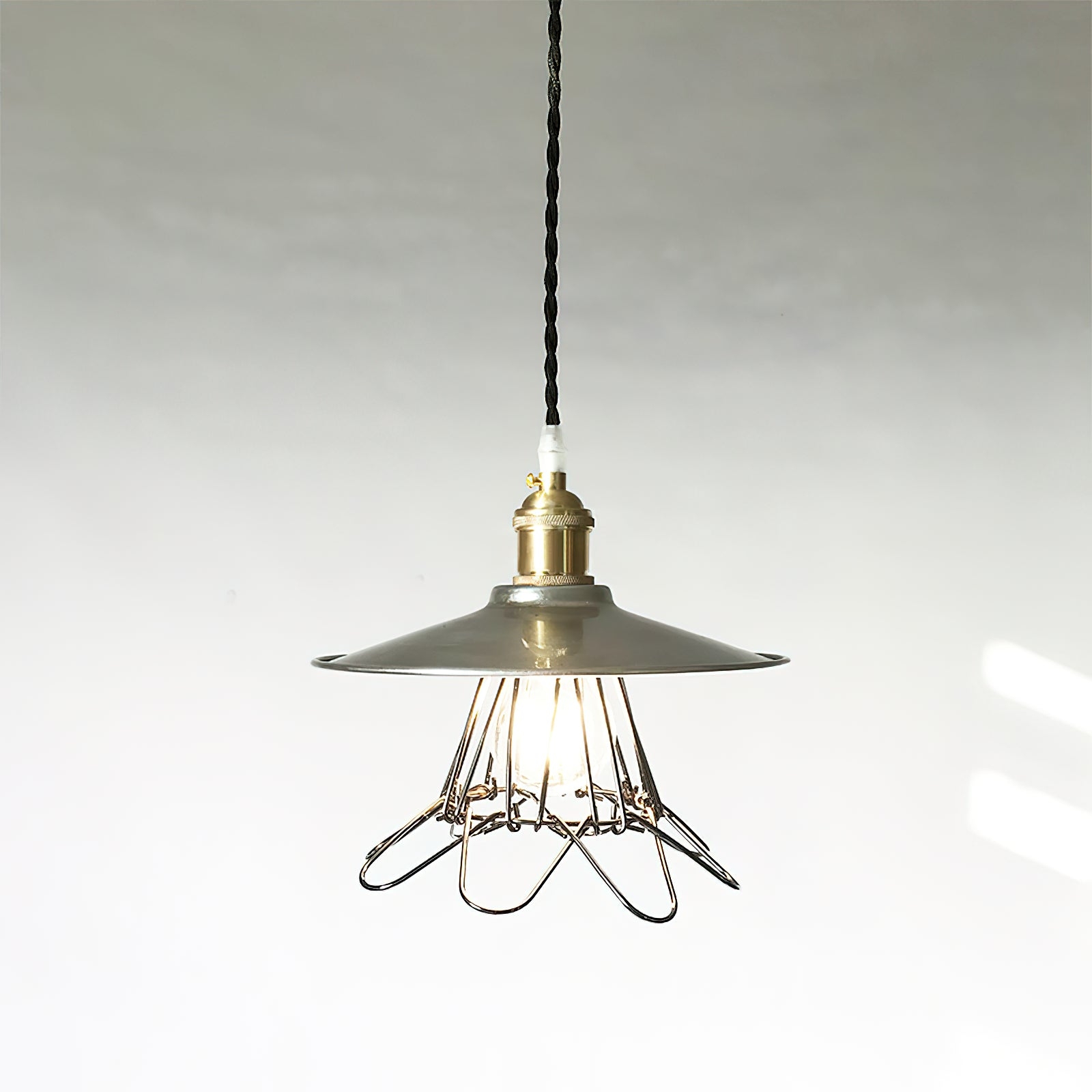 Cantina Pendant Light D473