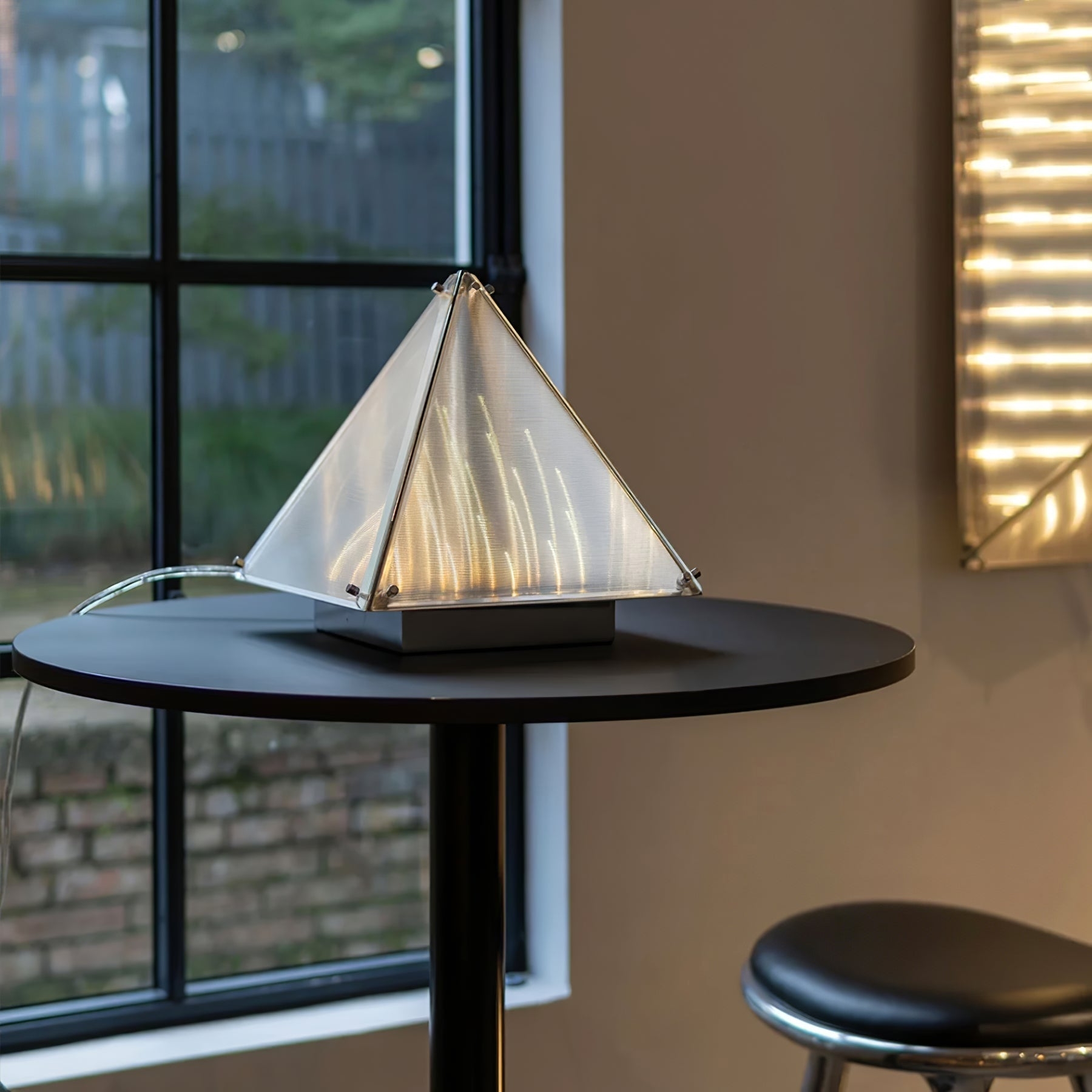 Fragment Table Lamp D445
