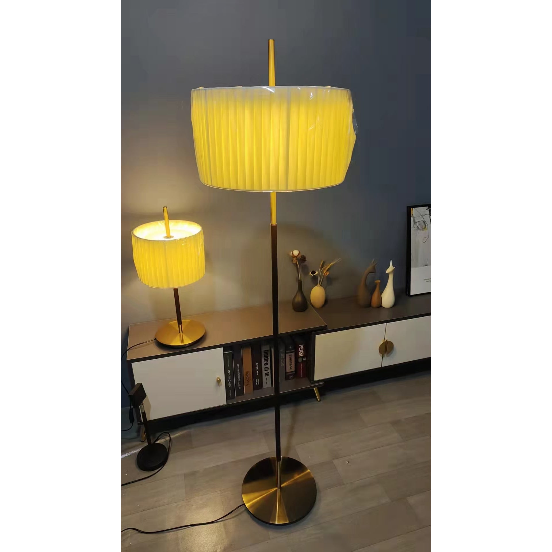 Danona Table Lamp D466