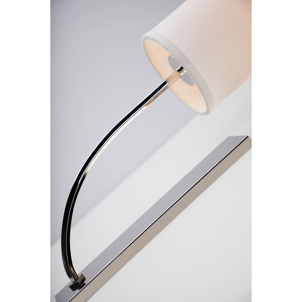 Colton Wall Lamp D555