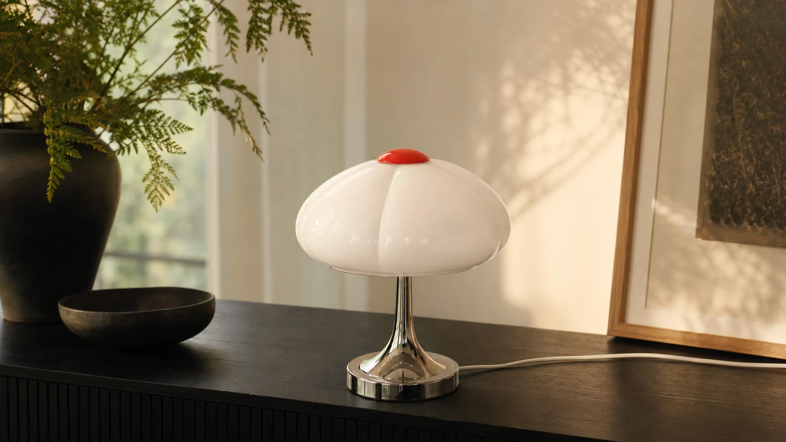 Lampa stołowa Flower Petal M473 w ciepłej oprawie stołowej