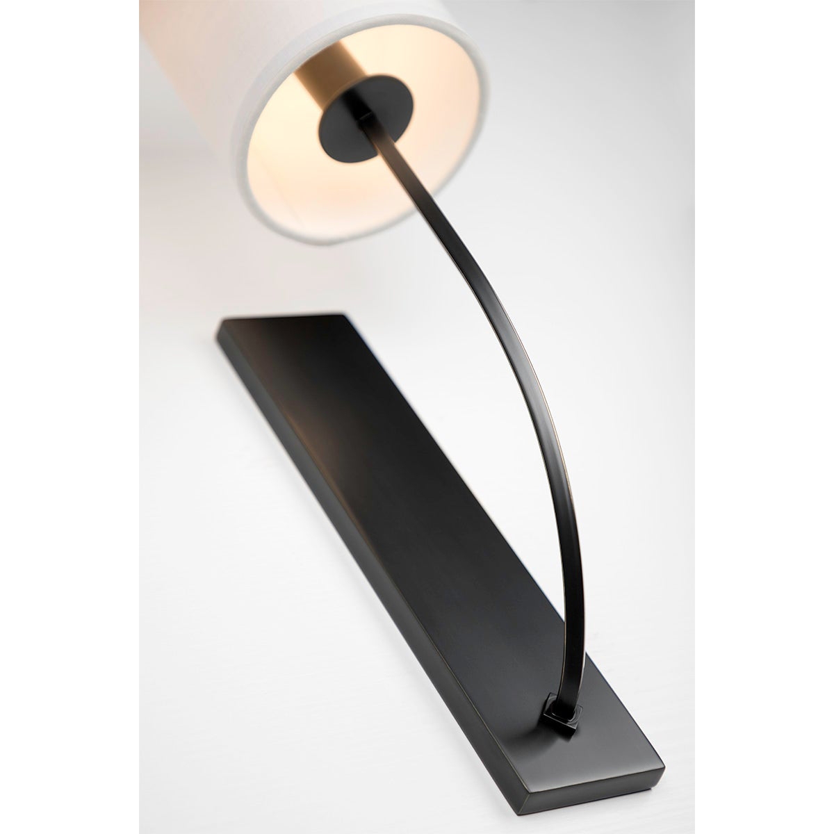 Colton Wall Lamp D555