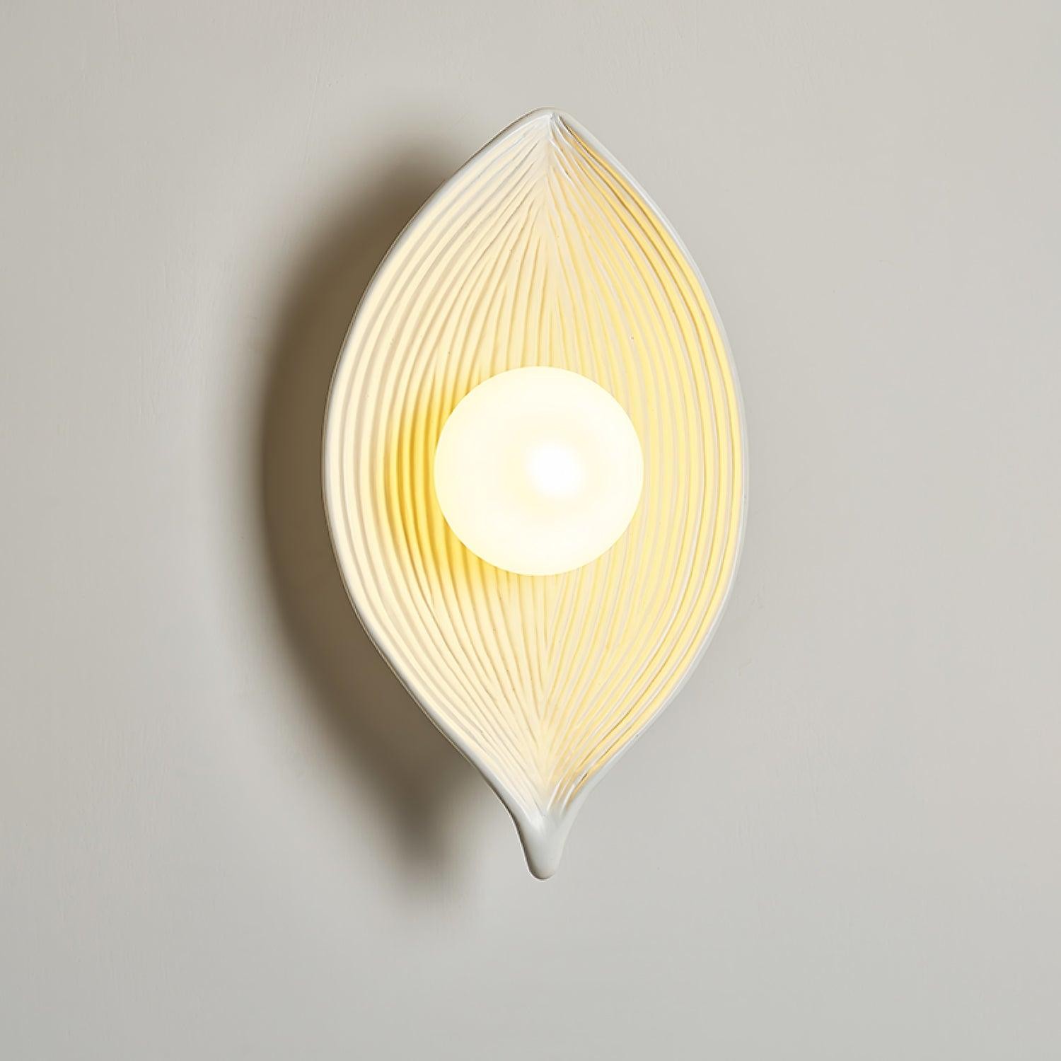 Leaf Canoe Wall Sconce M545