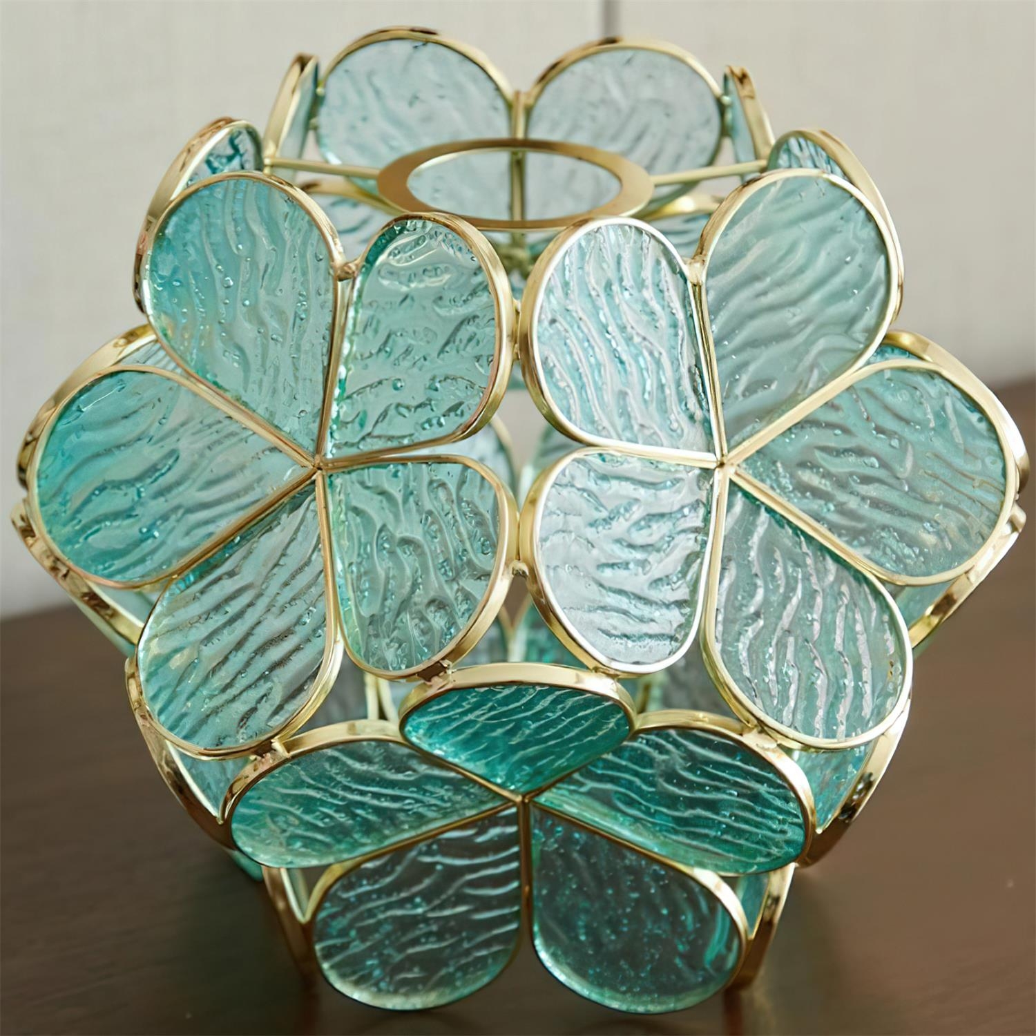 Serenity Petal Table Lamp D212