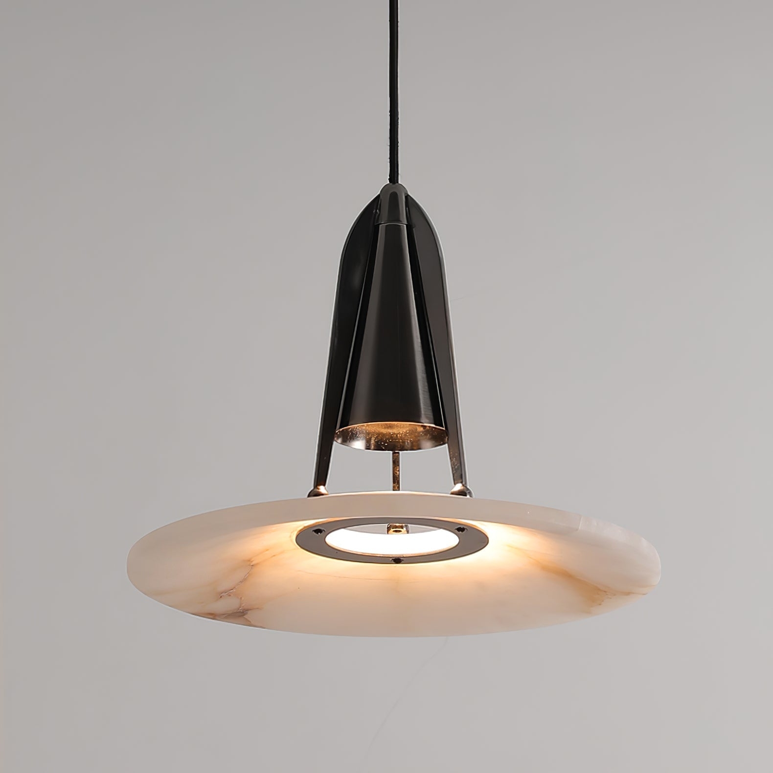 Aragon Alabaster Pendant Lamp D391