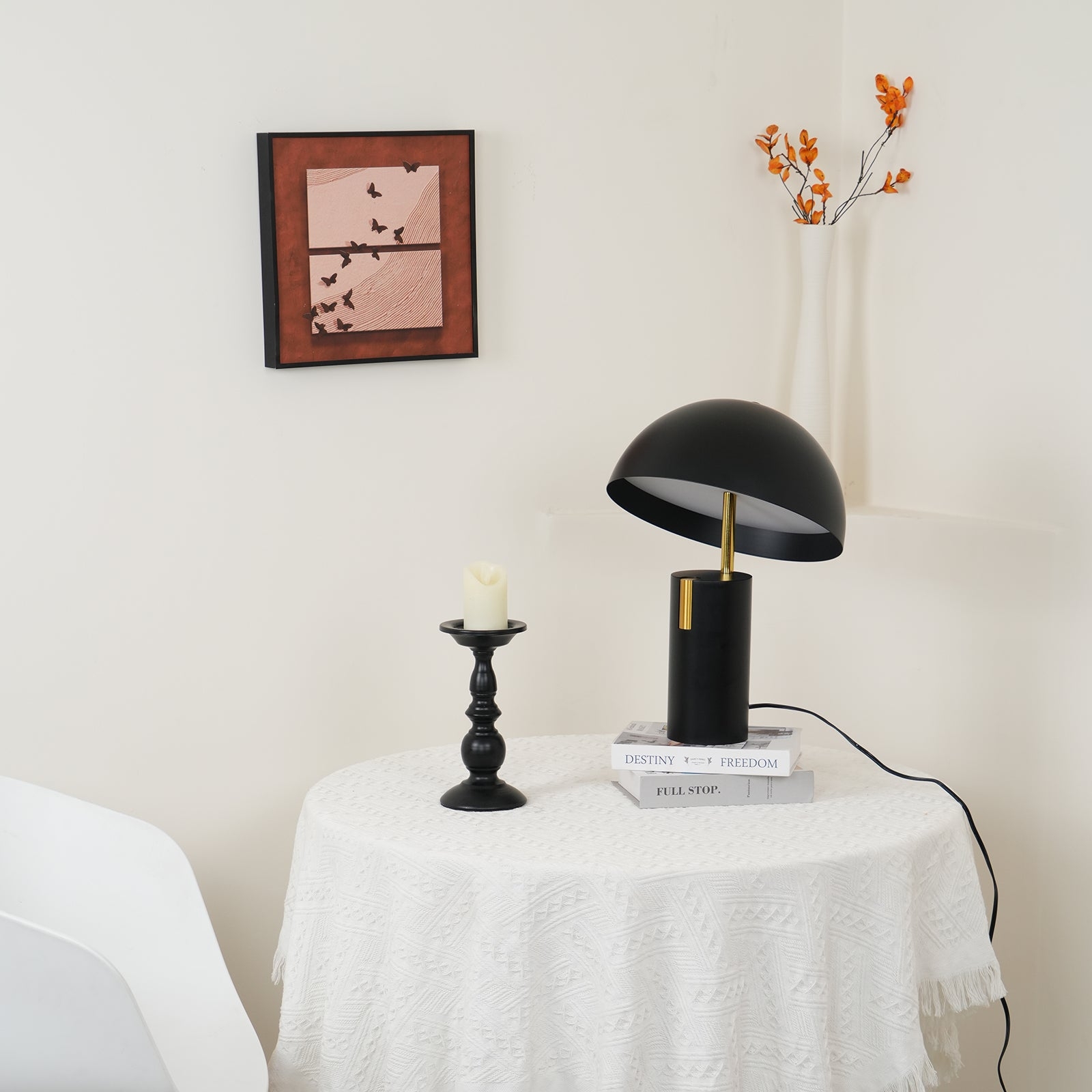 Avo Table Lamp D450