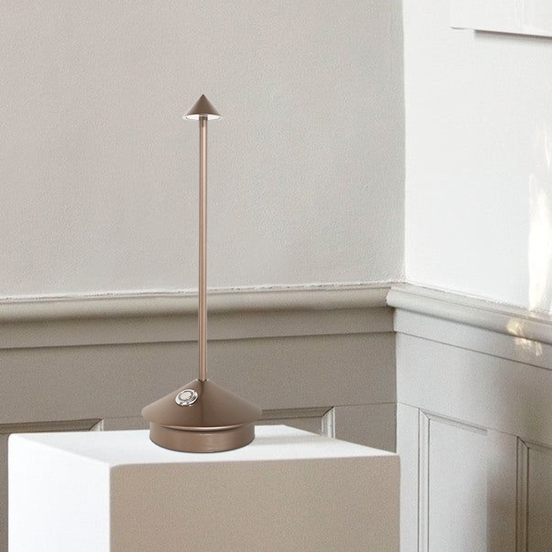 Pina lamp displayed on a white pedestal