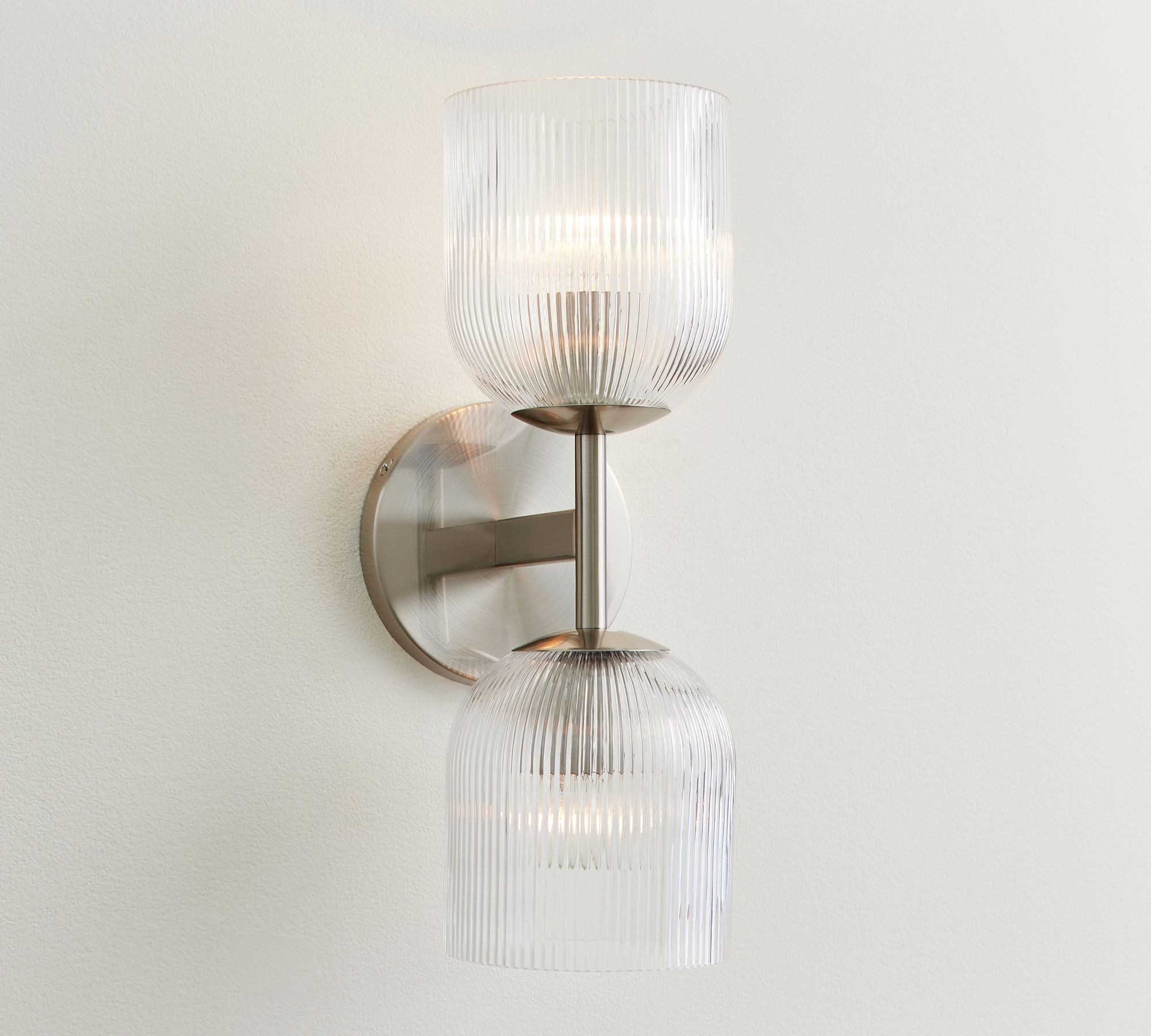 Bravira Ribbed Glass Sconce - Metal Wall Light with Clear Glass Shade T074