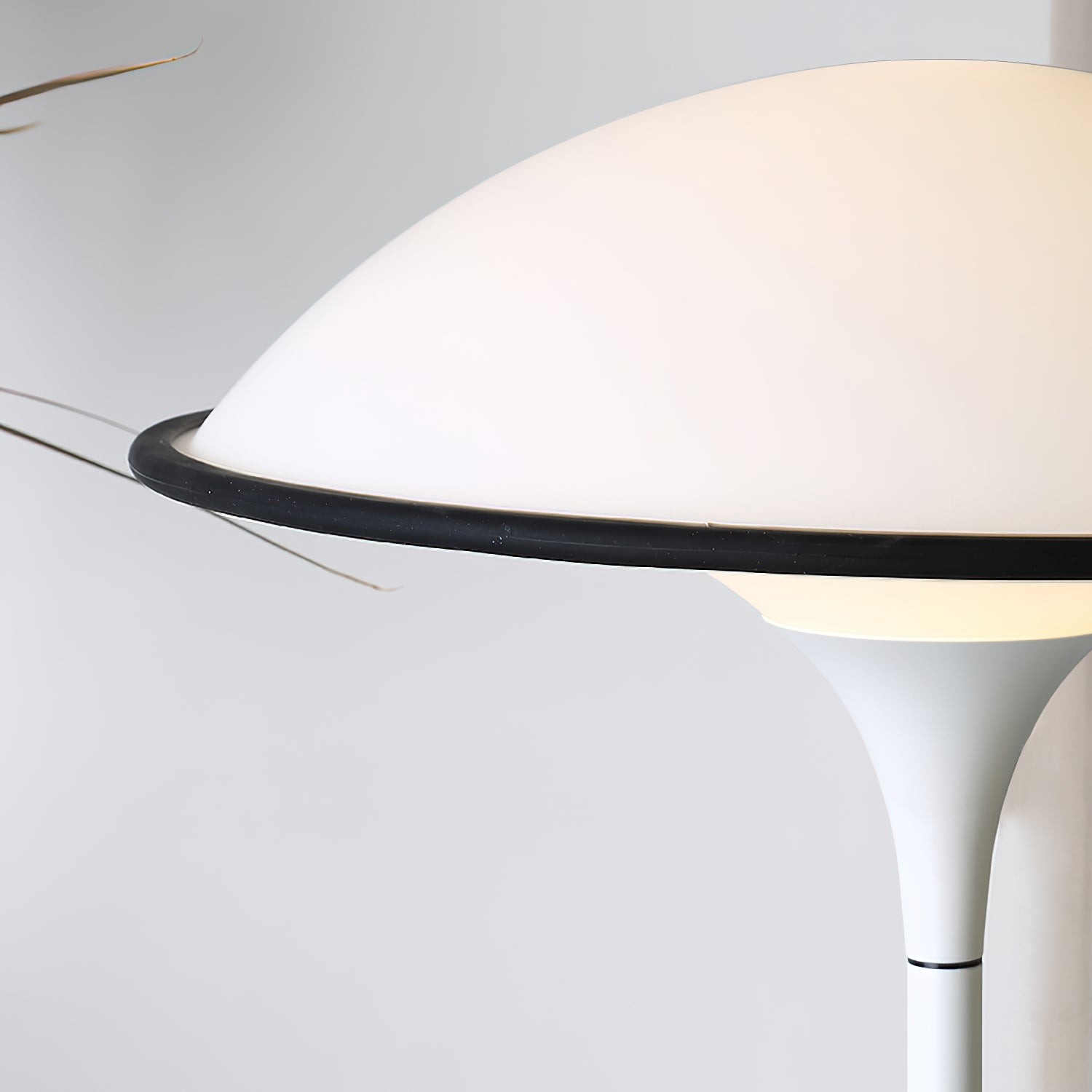 Danish Retro White Flying Saucer Floor Lamp M379