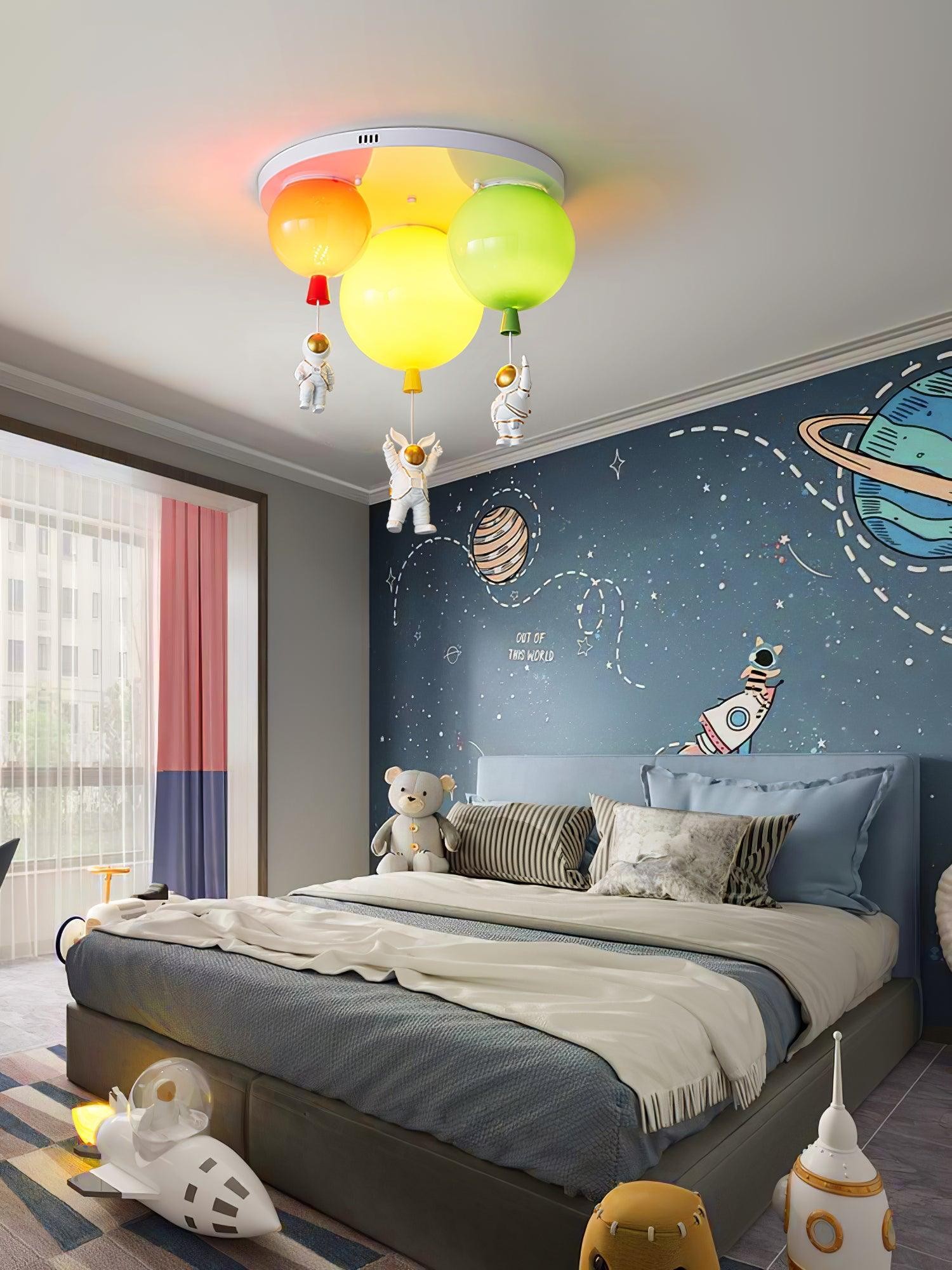 Astronaut Glossy Balloon Ceiling Lamp M494