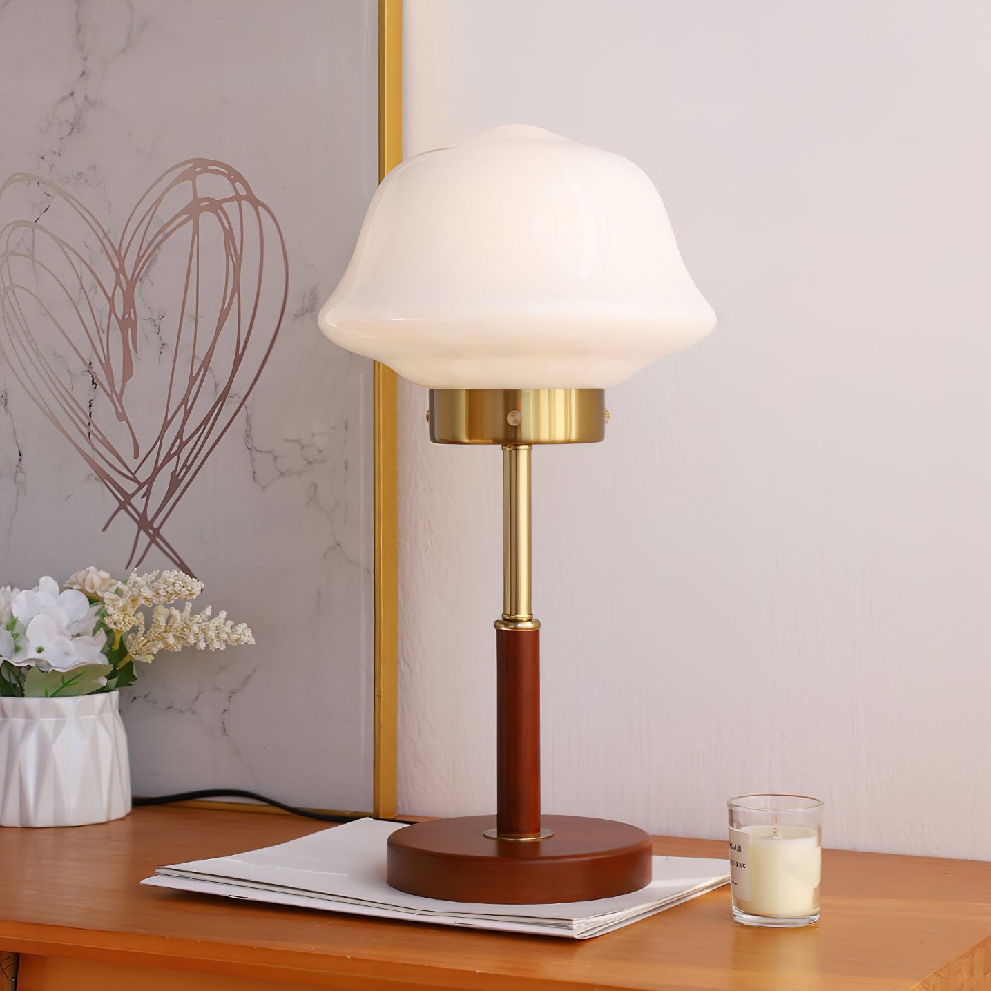 Mid Century Vintage Walnut Glass Table Lamp M395