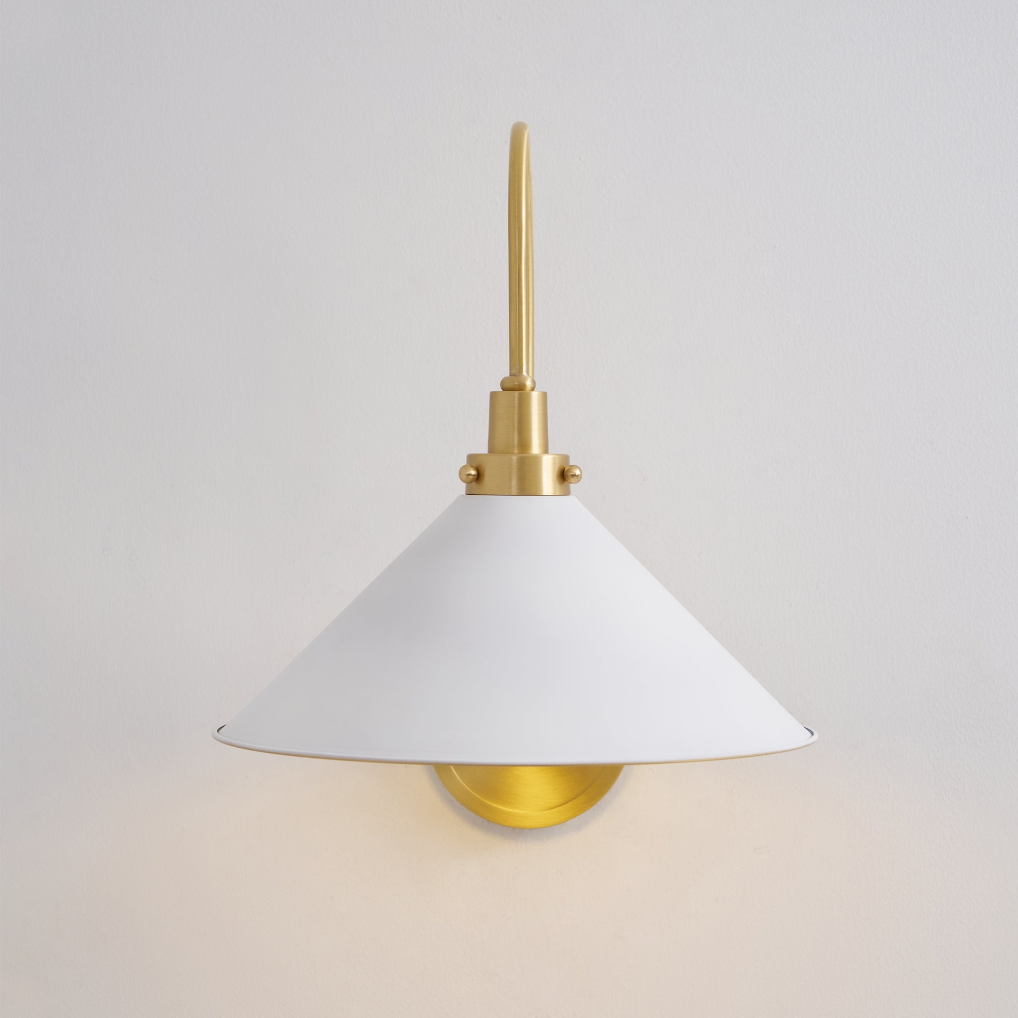 Clivedon Wall Lamp D592