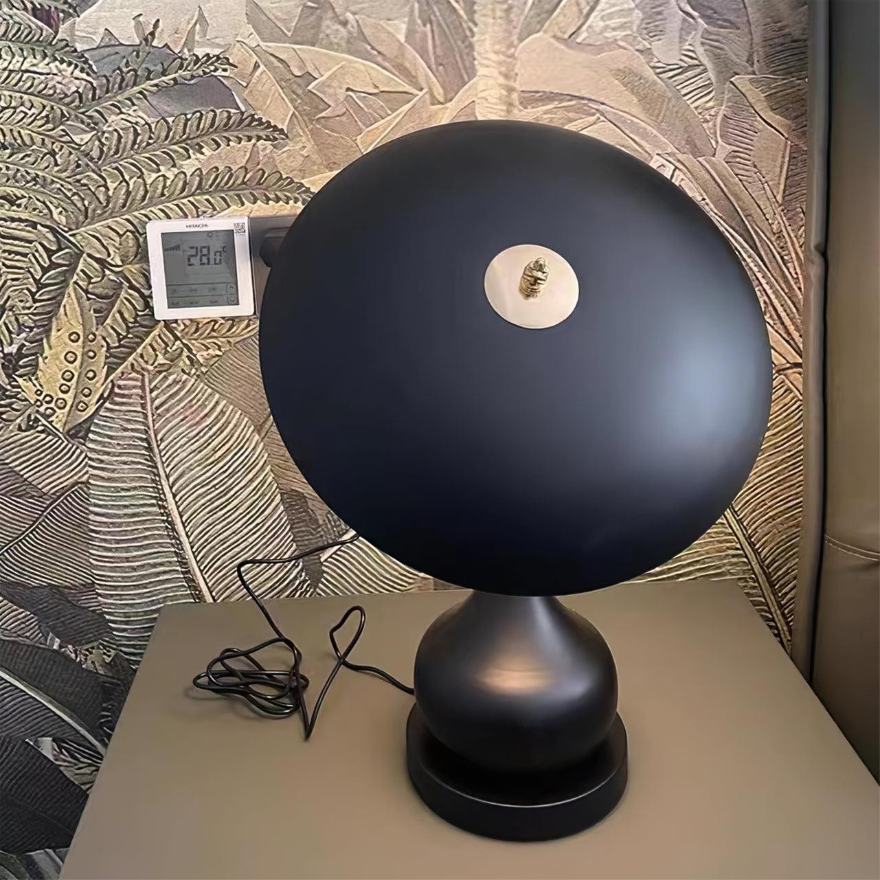 Elegant Curved Table Lamp M406