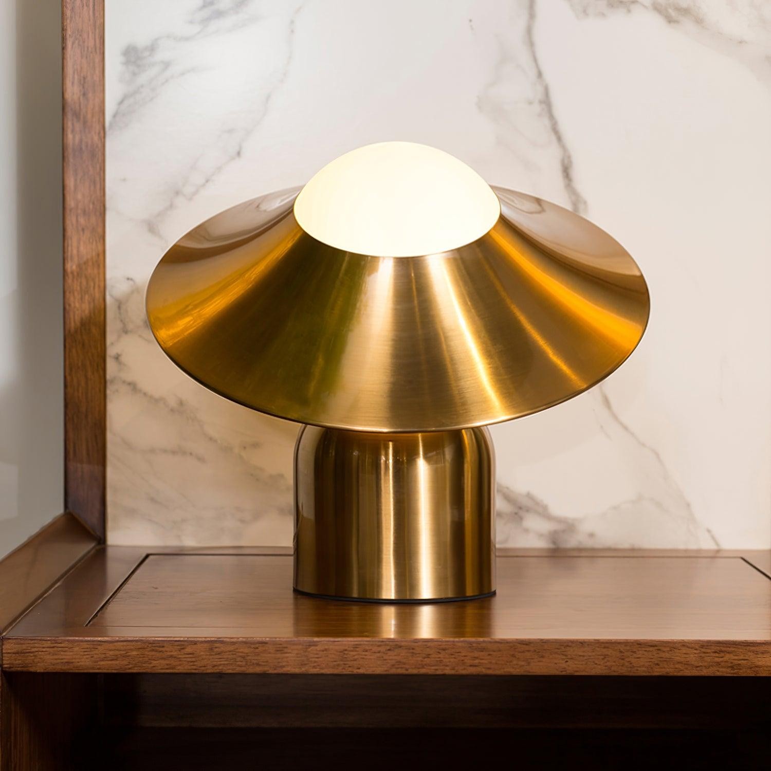 Nordic Creative Metal Disc Table Lamp M574