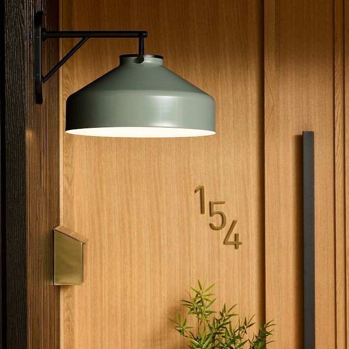 Hanton Minimalist Outdoor Wall Light - Matte Metal Industrial Sconce for Modern Spaces T154