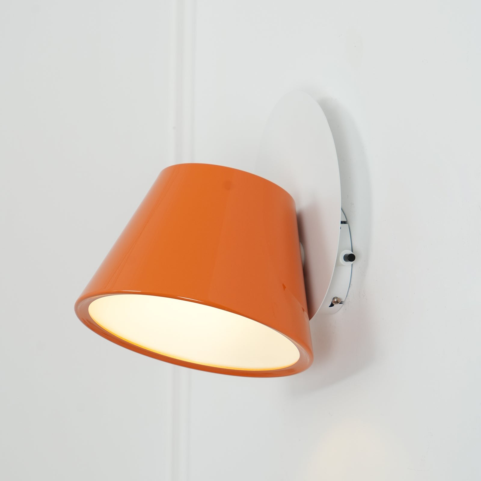 Simple Bedroom Bedside Reading Wall Lamp M270