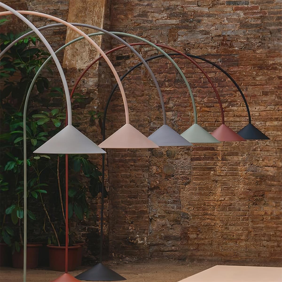 Orbitas Floor Lamp D199