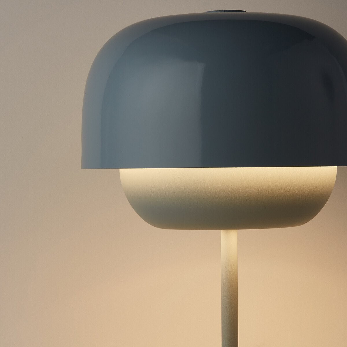 Clinco Contemporary Metal Table Lamp- Retro-Inspired Dome Design T414