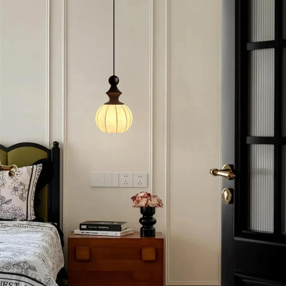 Suspended Clarity Pendant Light D905