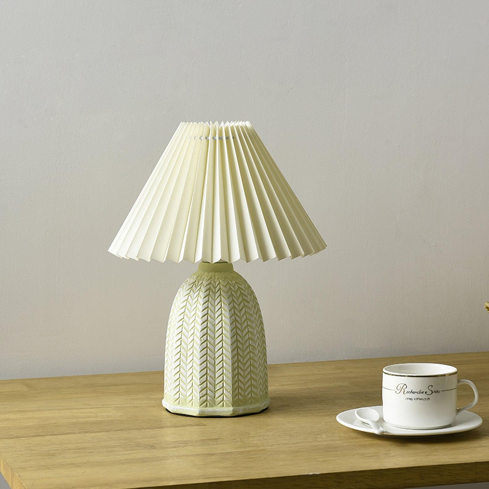 Vintage Pleated Table Lamp M307
