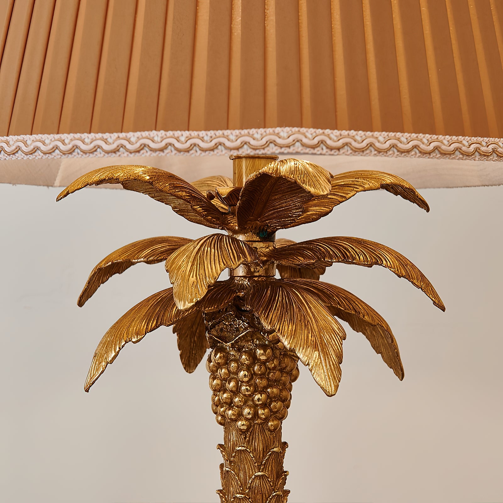Palm Tree Table Lamp D752