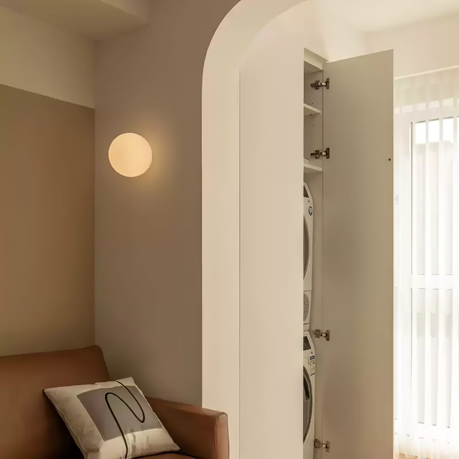Minimalist Bauhaus Orb Style Wall Lamp M65