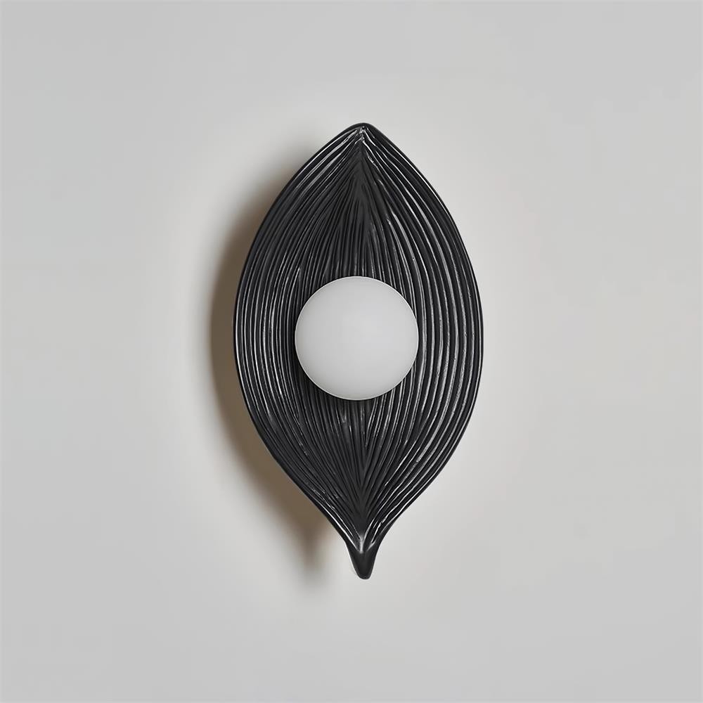 Contemporary Nordic Leaf Resin Wall Light M369