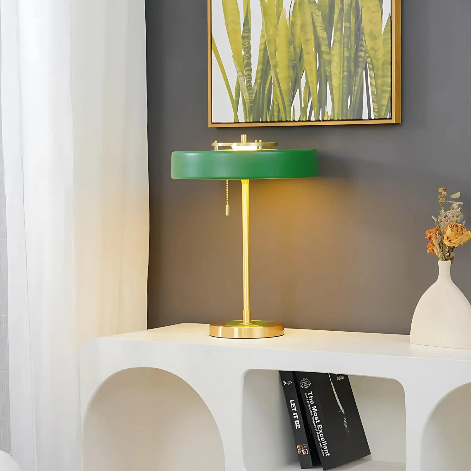 Radiant Tower of Light Minimalist Metal Table Lamp D803