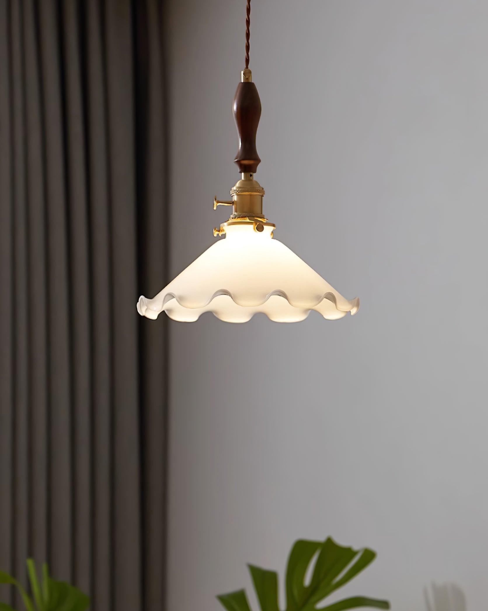 Milky Flower Pendant Light M354