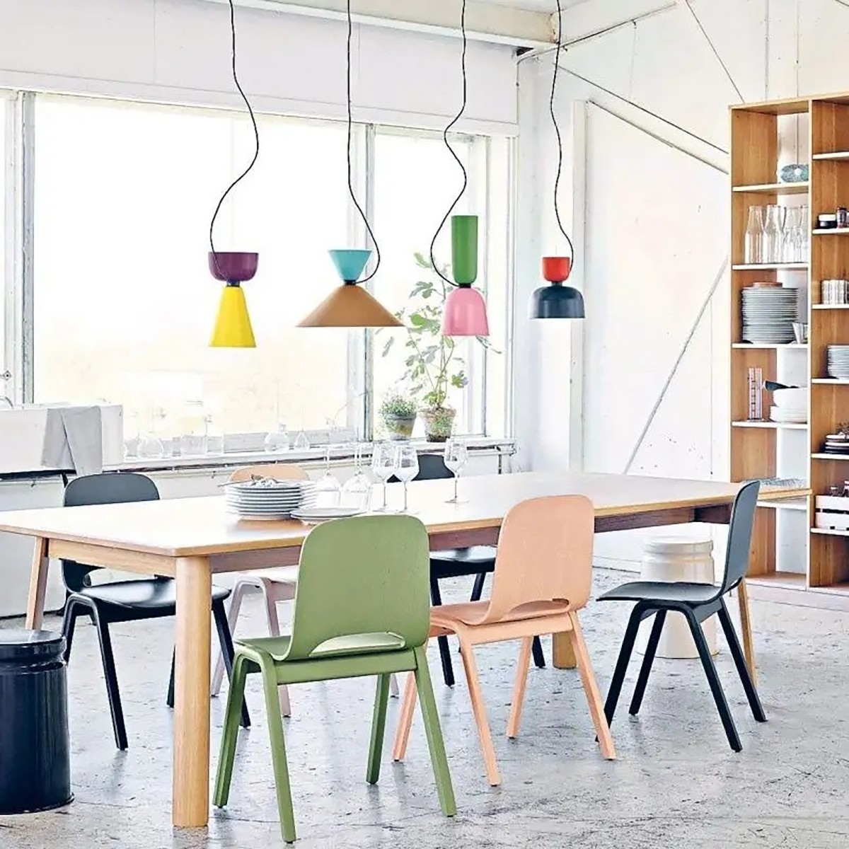 Sleek Alphabeta Pendant lamp in Vibrant Colors for Living Room S45