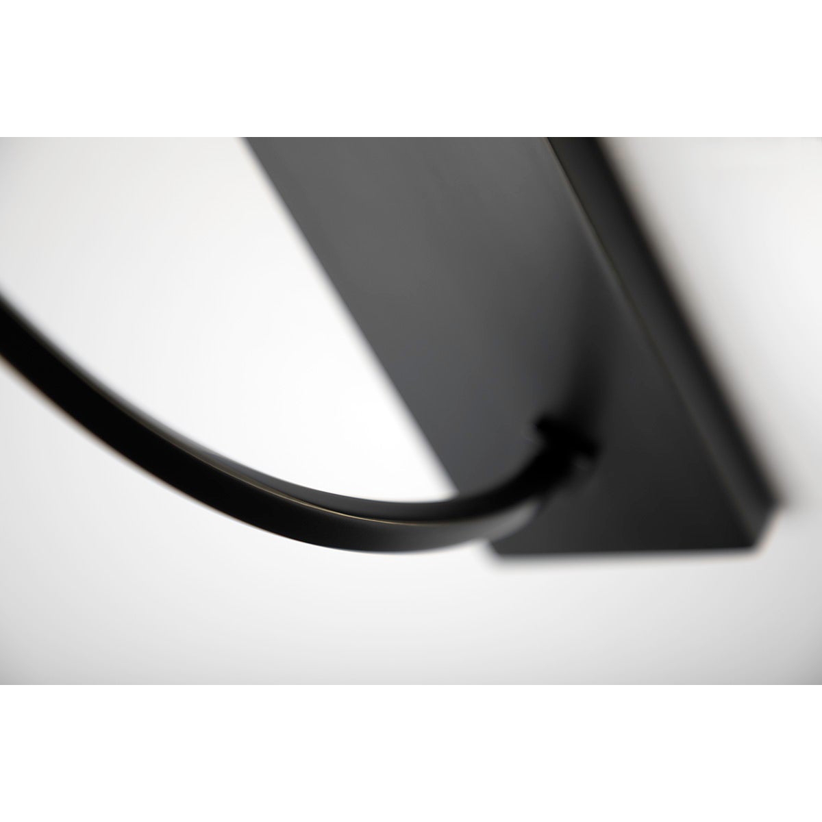 Colton Wall Lamp D555