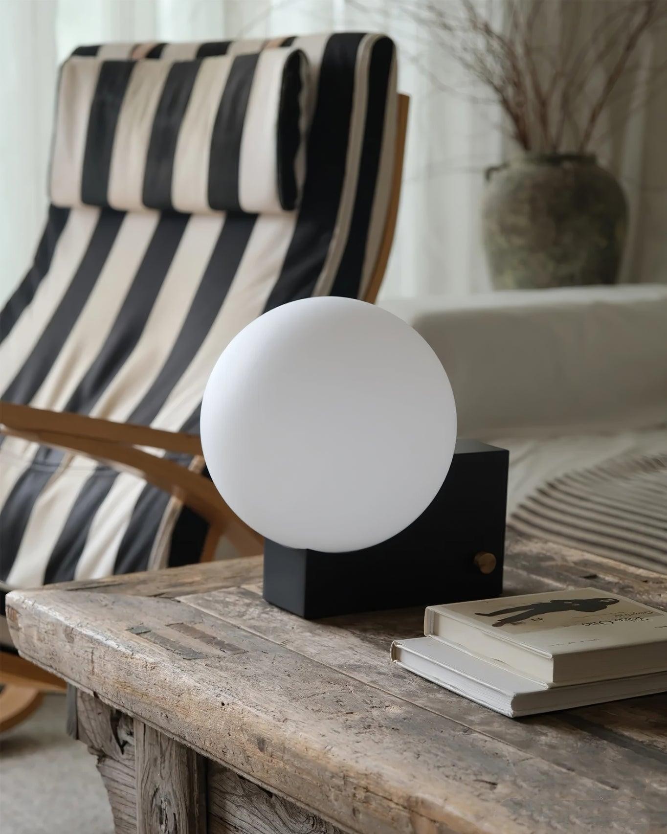 Geometric Lamp Base Glass Globe Table Lamp M467