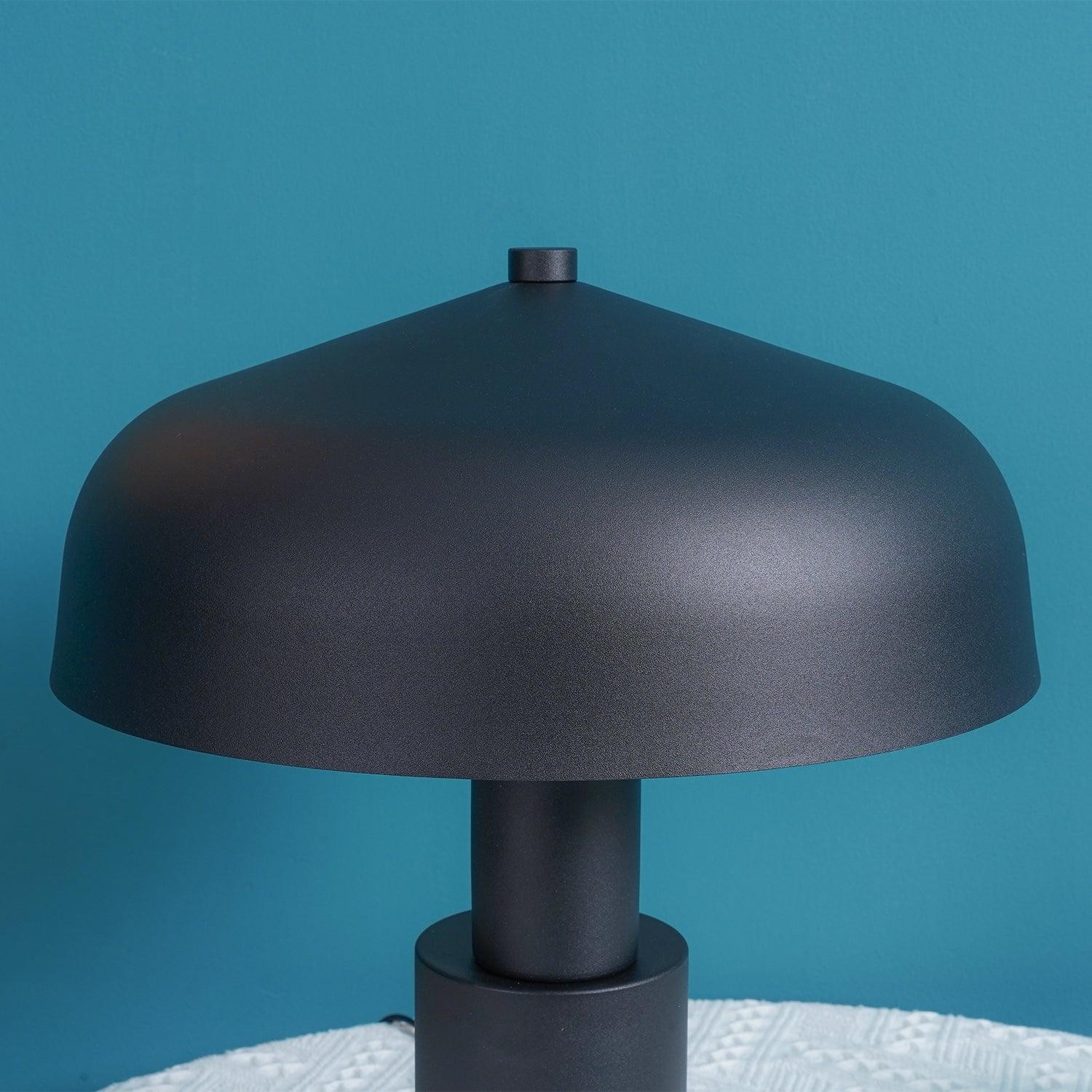 Modern Minimalist Design Crooked Head Table Lamp M445