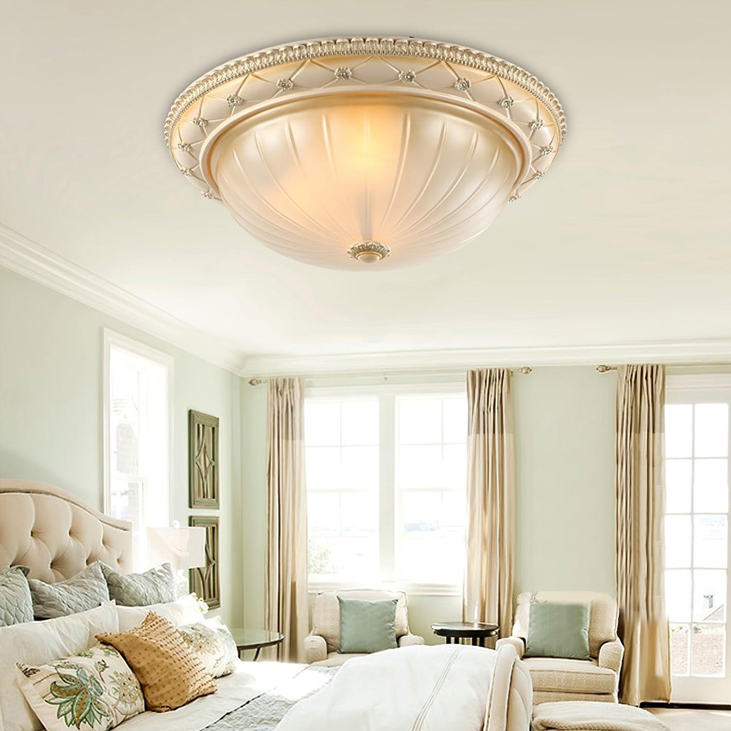 European Vintage Style Resin Ceiling Light for Bedroom M560