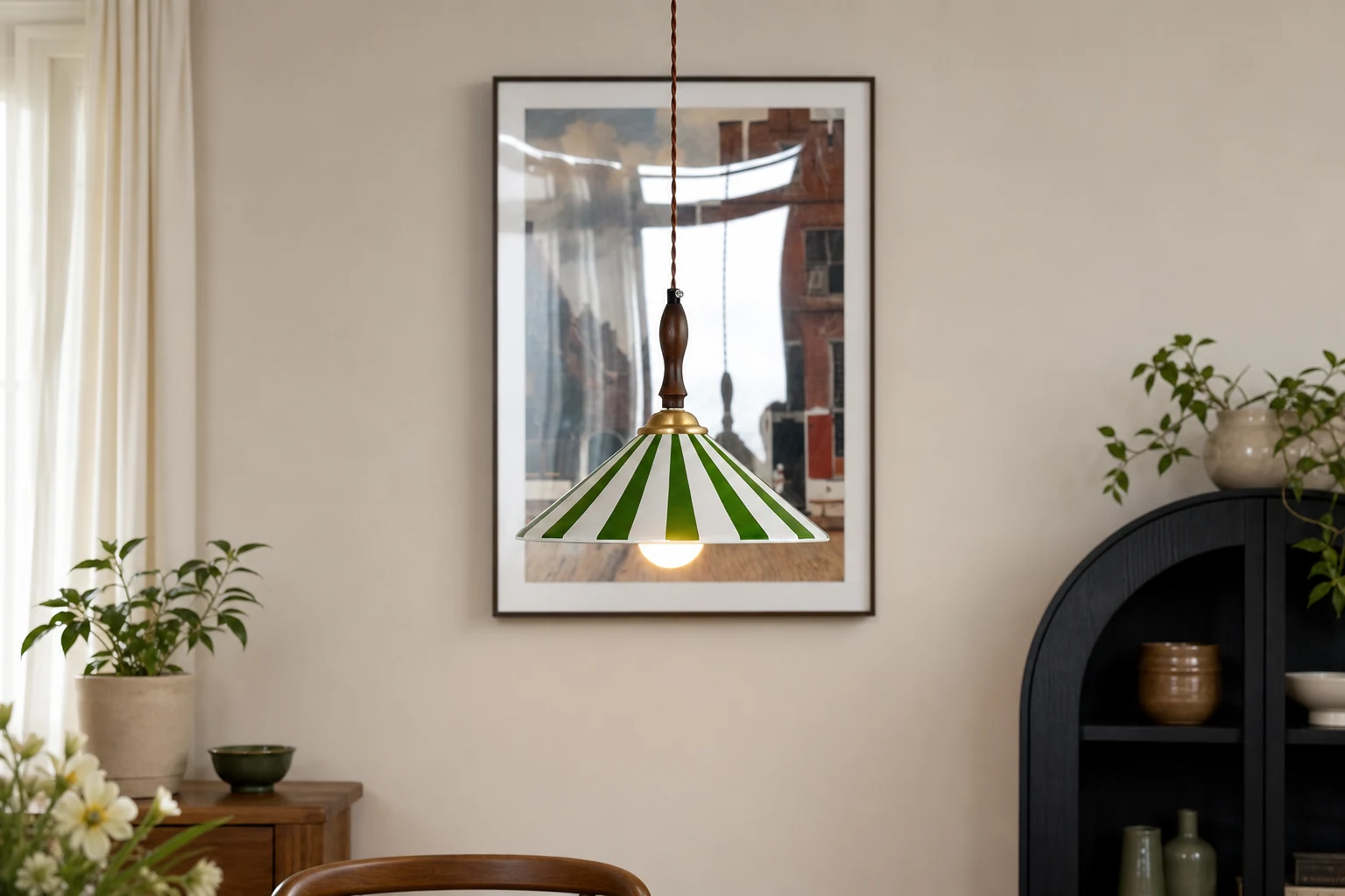 Lampa wisząca Jollycap w jasnej scenie pomieszczenia