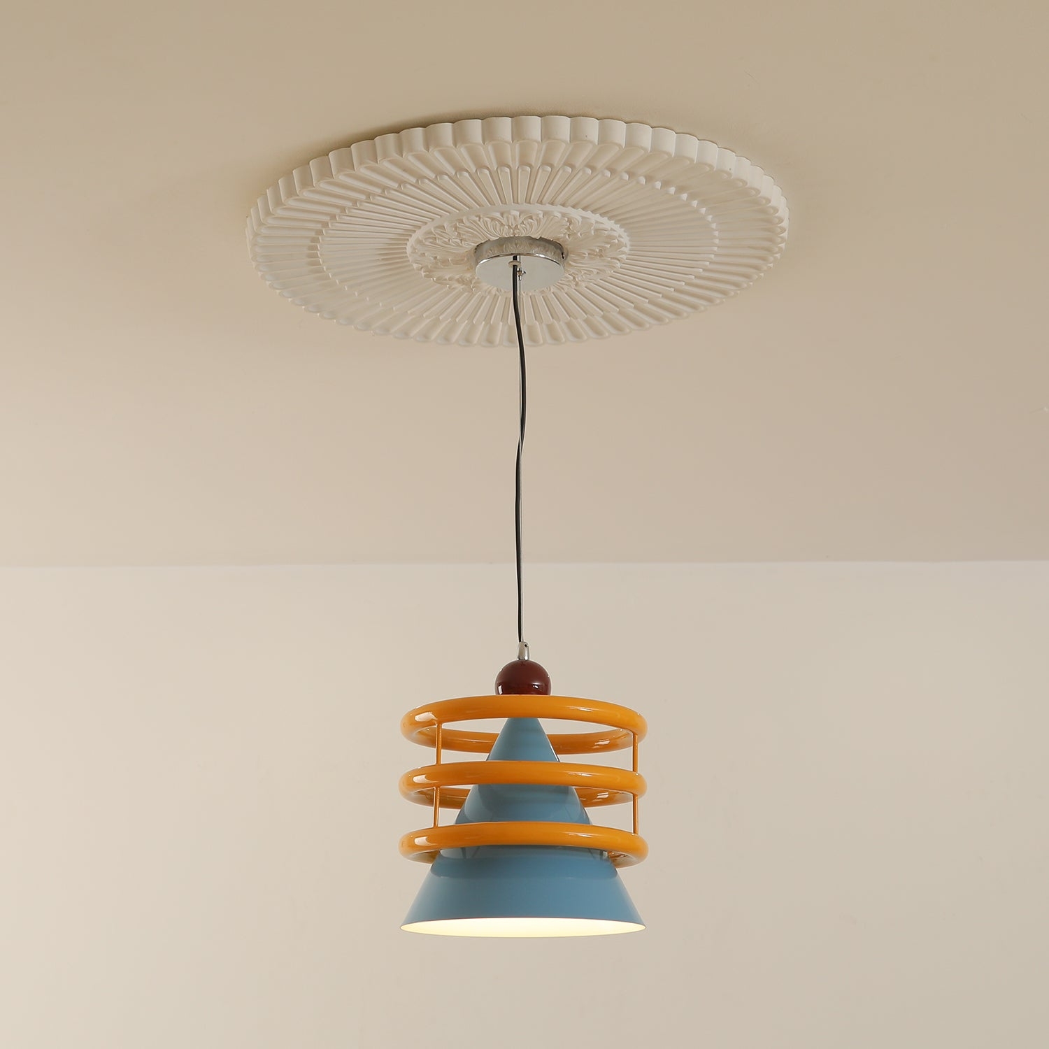 Sowden Pendant Lamp D43